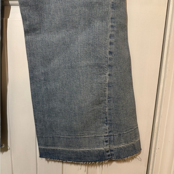 Gap- 70’s Flare High Rise Jeans - Picture 8 of 10